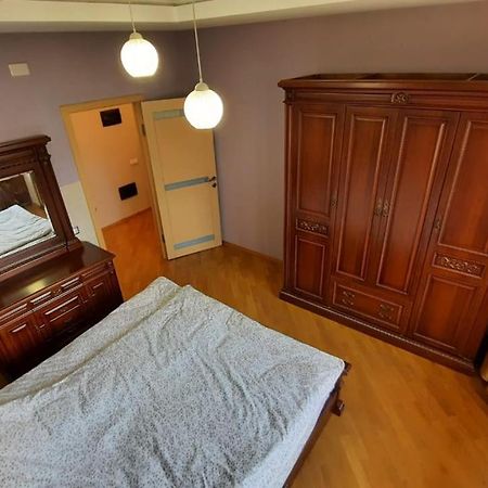 Elmler Luxs Apartments Bakoe Buitenkant foto