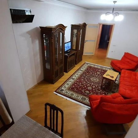 Elmler Luxs Apartments Bakoe Buitenkant foto